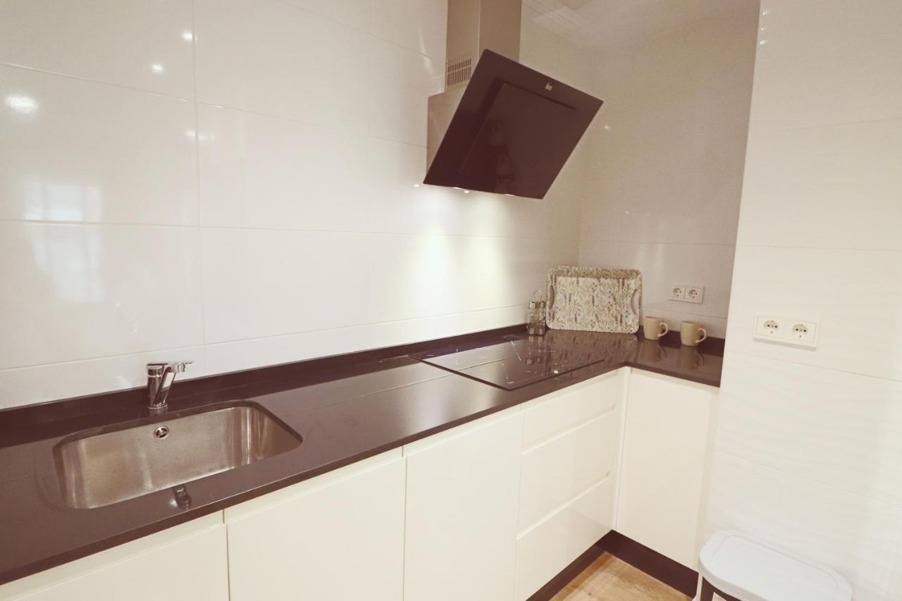 פואנגירולה Poeta 2 Bedroom Apartment מראה חיצוני תמונה