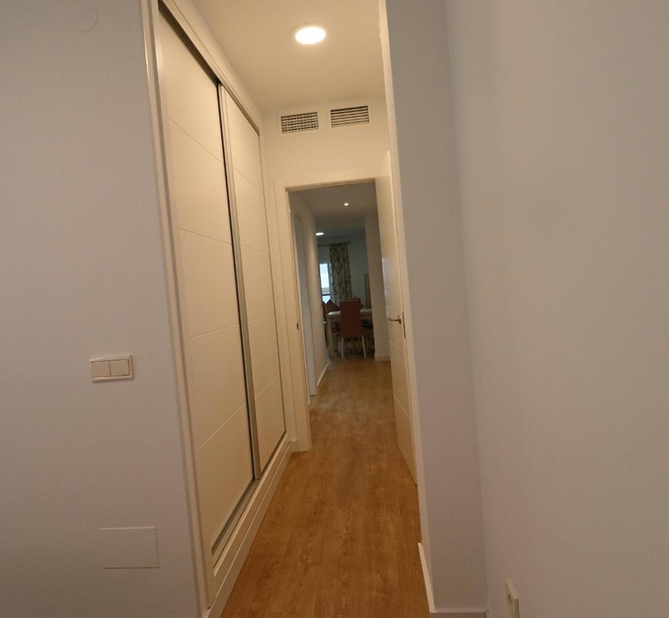 פואנגירולה Poeta 2 Bedroom Apartment מראה חיצוני תמונה