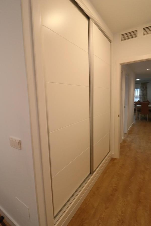פואנגירולה Poeta 2 Bedroom Apartment מראה חיצוני תמונה