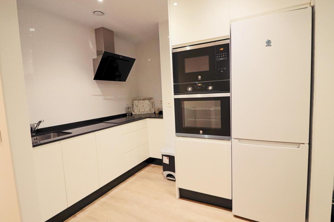 פואנגירולה Poeta 2 Bedroom Apartment מראה חיצוני תמונה